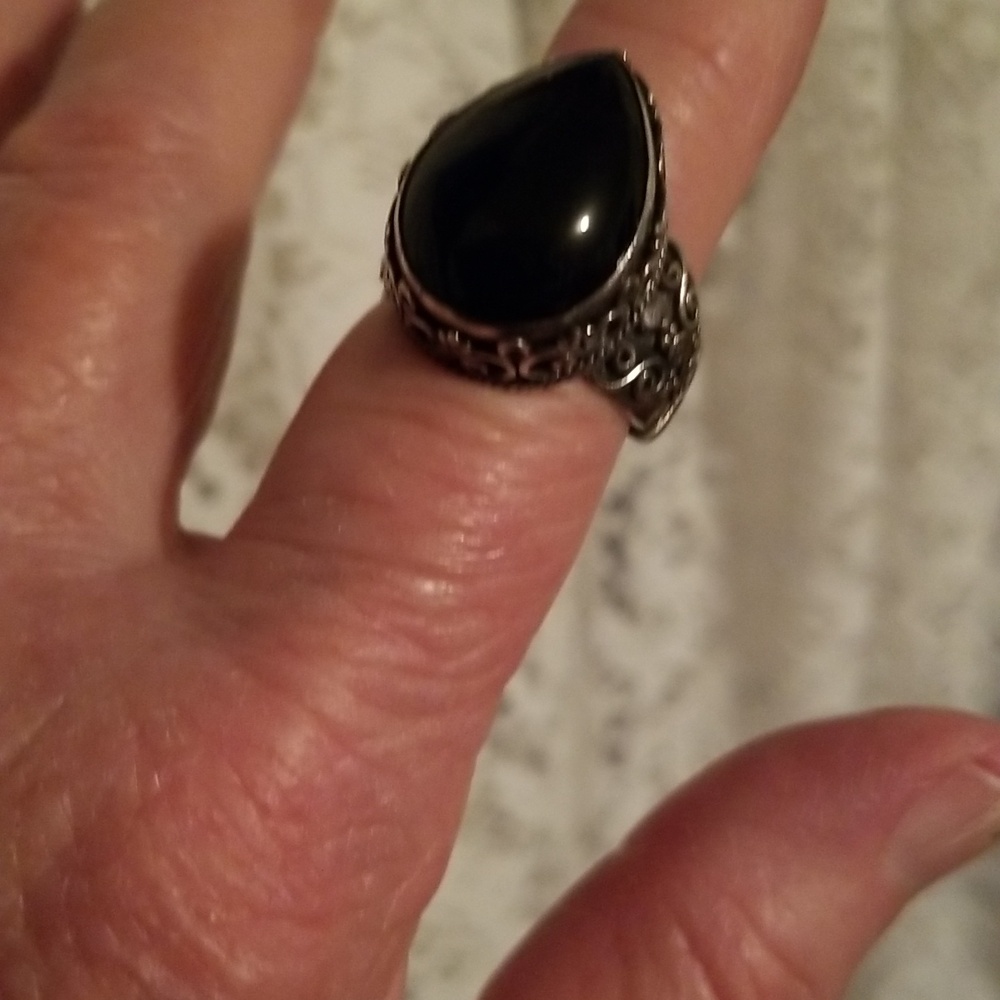 Silver ring with Onyx Stone - Picture 7 of 8
